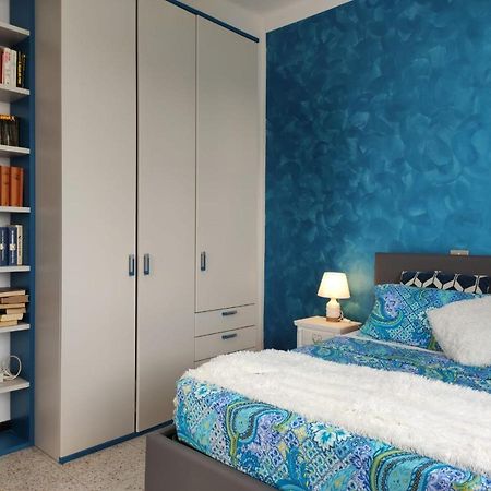 Appartamento Vicino Al Mare Con Parcheggio Riva Ligure Exteriör bild