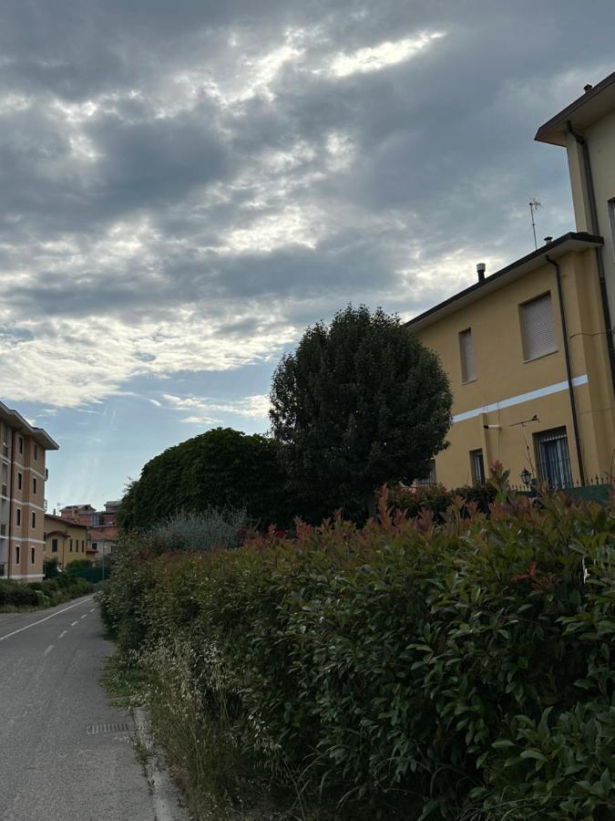 Appartamento Vicino Al Mare Con Parcheggio Riva Ligure Exteriör bild